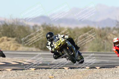 media/Dec-06-2025-CVMA (Sat) [[4a896cc04c]]/Race 5-Amateur Formula Middleweight/